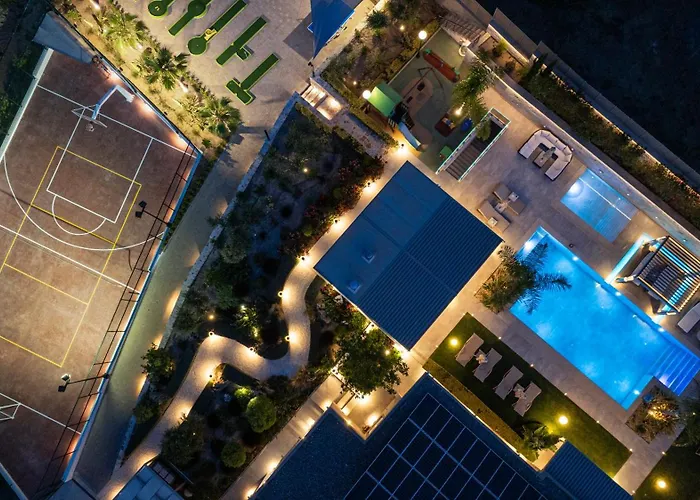 فيلة Calluna خانيا